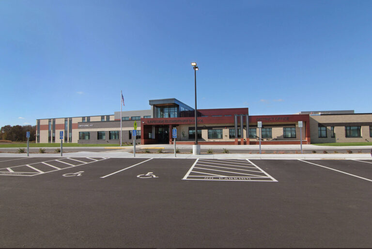 Lakeside Elementary School - Donlar Construction